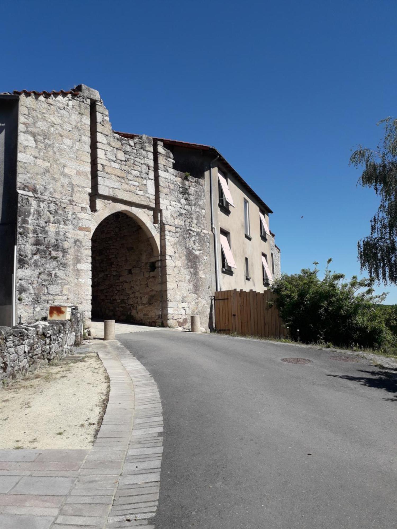 Maison De Vacances Chateaumur Buitenkant foto